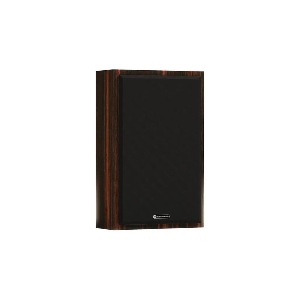 Monitor Audio Gold On-wall speaker with grille